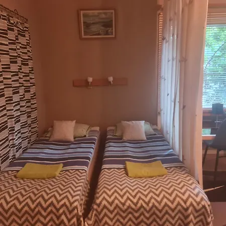 Lonely Planet 2 アパート *